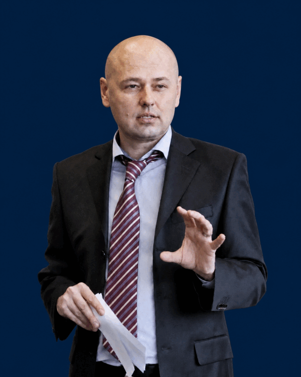 Николай Лукша — бизнес-тренер по B2B-коммуникациям
